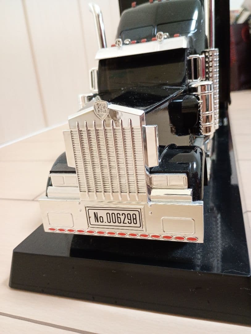 『B'z COMPLETE SINGLE BOX』トレーラーエディション