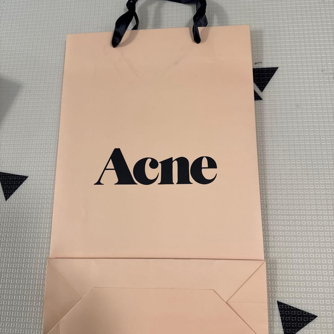 【Acne Studios】100%バージンウール 大判マフラー