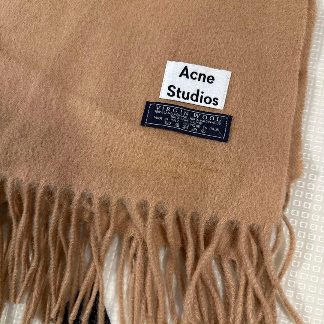 【Acne Studios】100%バージンウール 大判マフラー