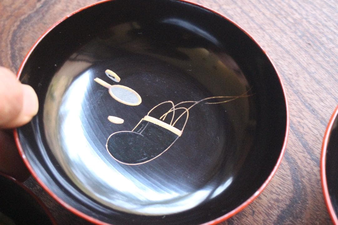 時代逸品！時代糸目朱漆に風情ある絵替風物蒔絵の映える小皿10点（検輪島塗銘々皿