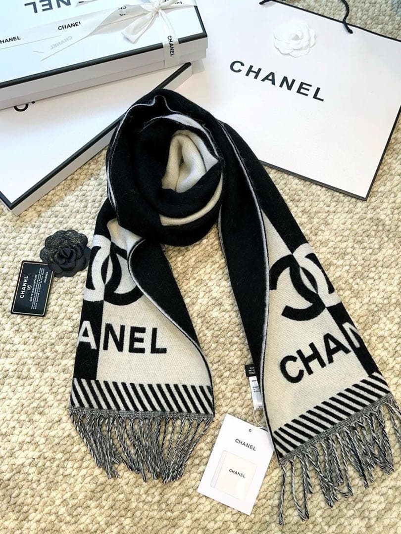 CHANEL マフラー 184×34cm
