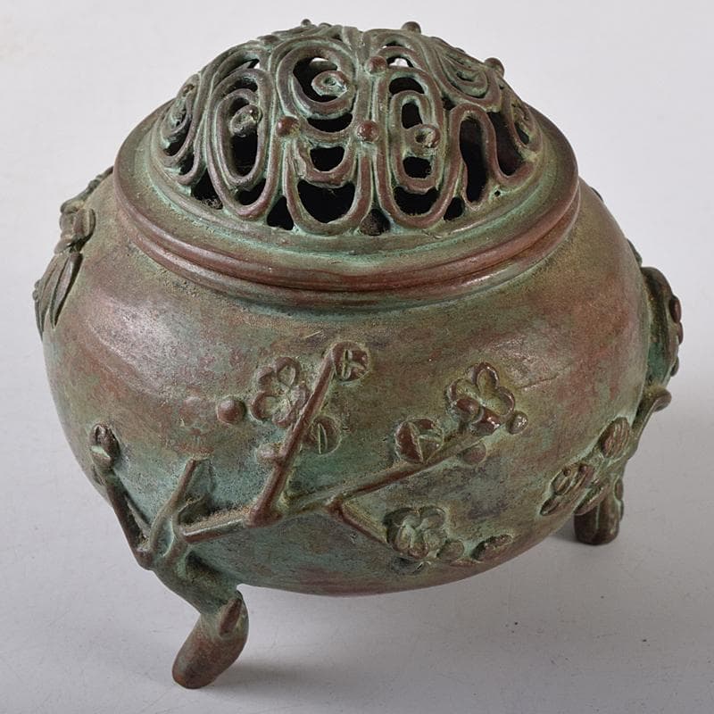 高岡銅器　須賀月芳作　蝋型鋳銅　松竹梅　香炉　共布共箱　C　R8703