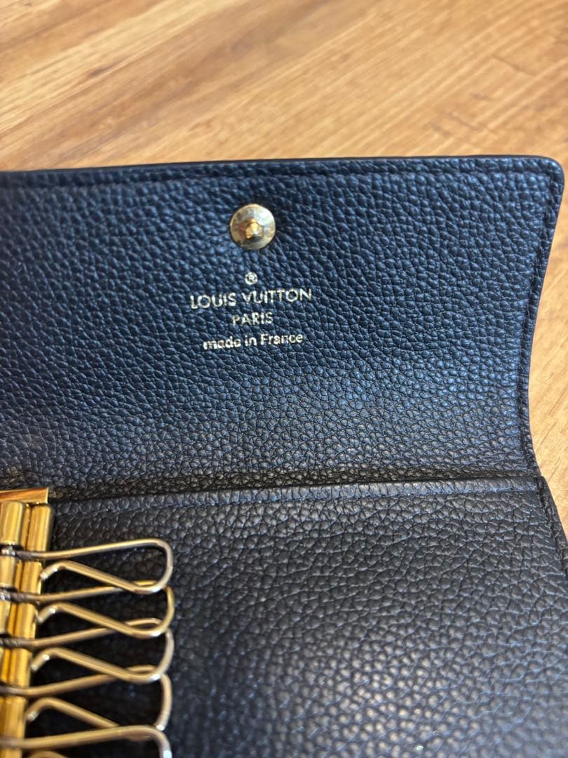 【LOUIS VUITTON】キーケースミュルティクレ6ブラック