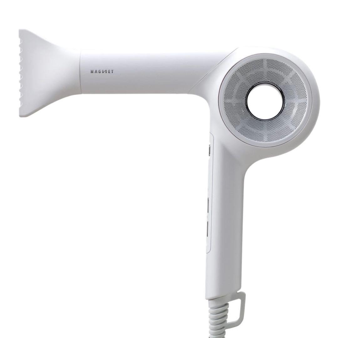 《MAGNETHairPro（マグネットヘアプロ）》ドライヤー