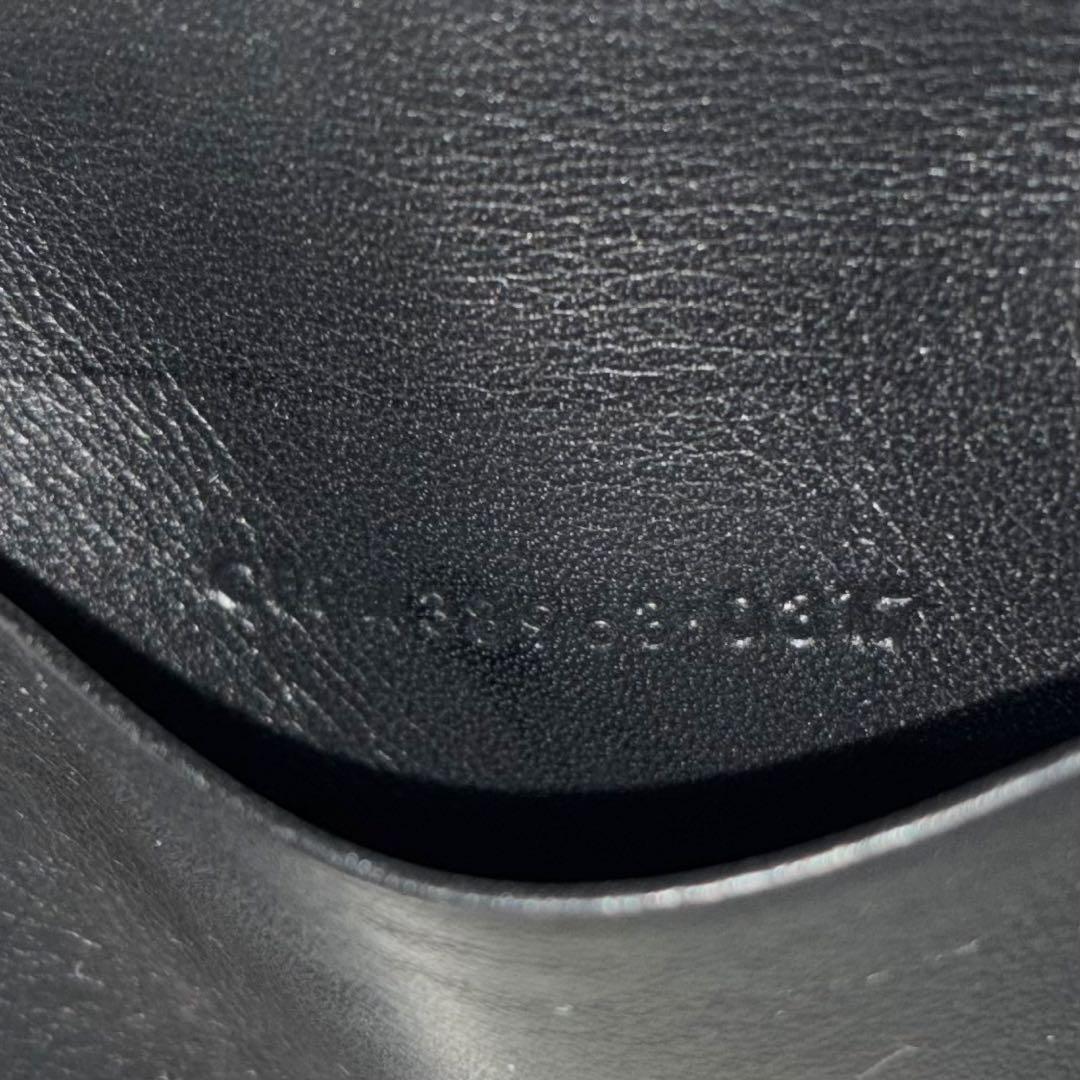 サンローラン　6連キーケース　YSLロゴ　カサンドラ　レザー　ブラック