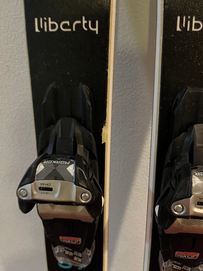 スキー板　liberty Genesis 156cm