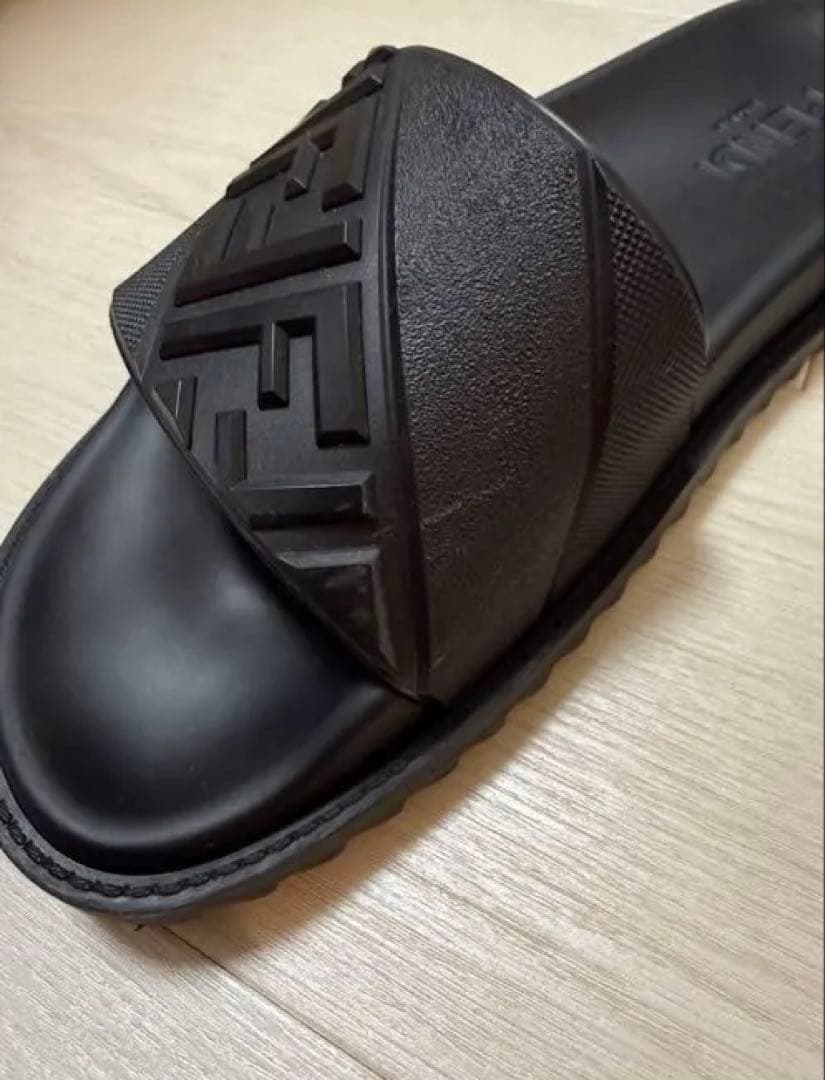 最安値　FENDI サンダル スライド フェンディ