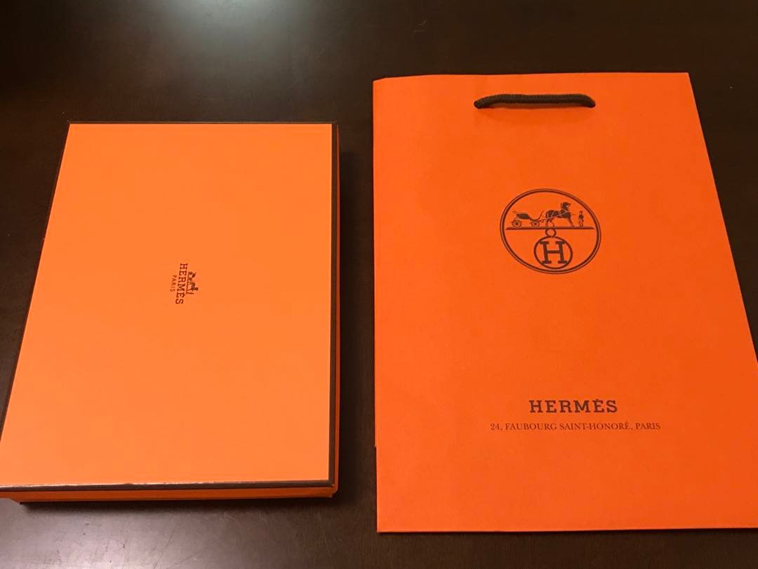 HERMÈS ノート　Faubourg blank notebook