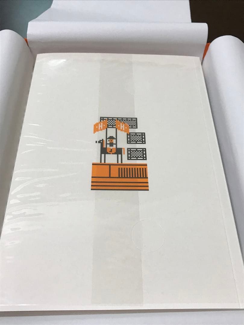 HERMÈS ノート　Faubourg blank notebook