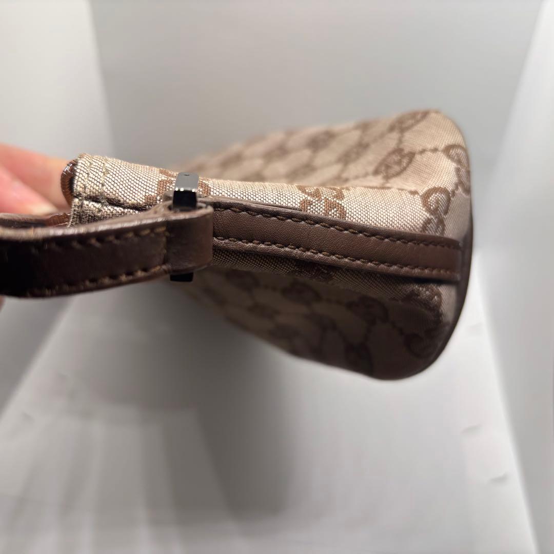 極美品　GUCCI アクセサリーポーチ