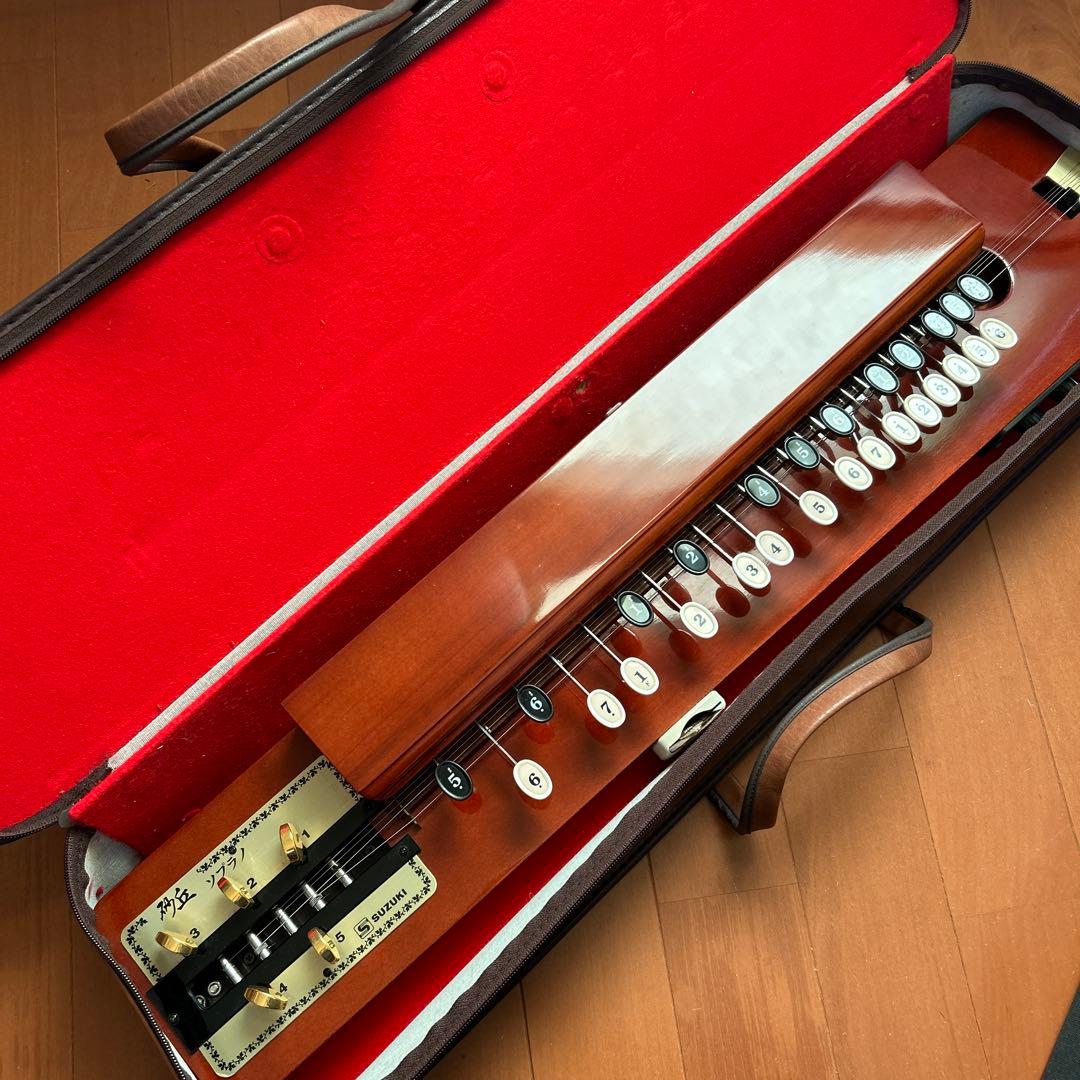 Suzuki 大正琴　蘭ソプラノ　砂丘　木製 ケース付き