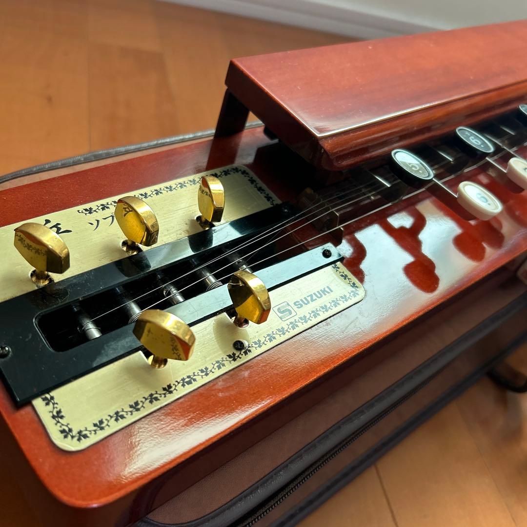Suzuki 大正琴　蘭ソプラノ　砂丘　木製 ケース付き