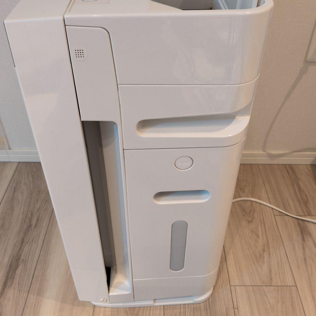 美品 ダイキン MCK70WKS 加湿空気清浄機 箱・説明書付