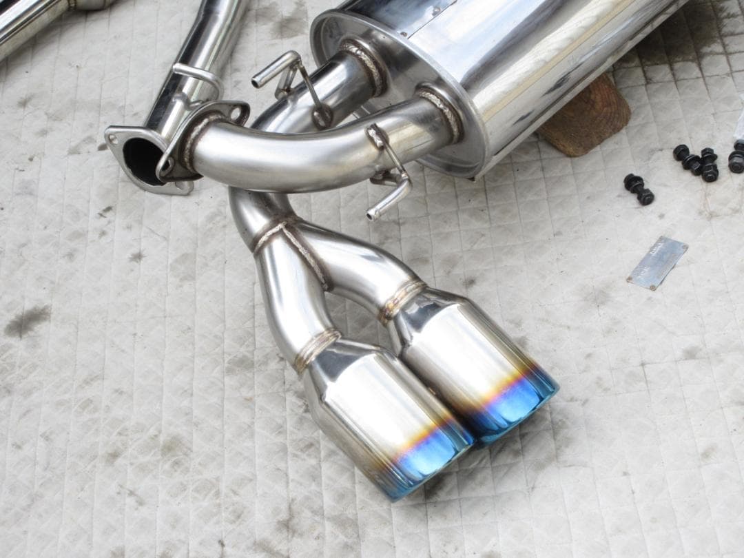 美品 オマケ付き トラスト ４本出し マフラー 86 brz zn6 zc6