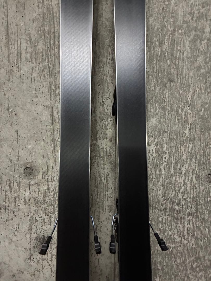 Nordica spitfire pro スキー 板