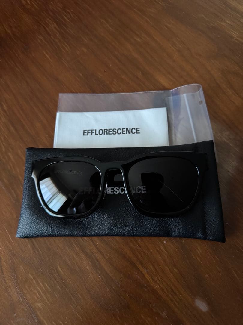 エフロ　EFFLORESCENCE ブラックサングラス