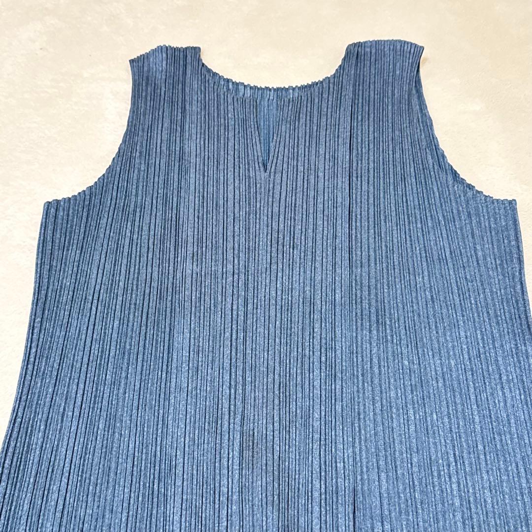 極美品✨PLEATS PLEASE プリーツ　ネイビー　ノースリーブ　スリット