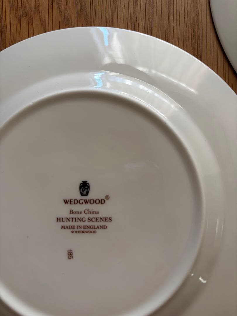 ウェッジウッド ハンティングシーン　黒壺　ケーキプレート 2枚セット