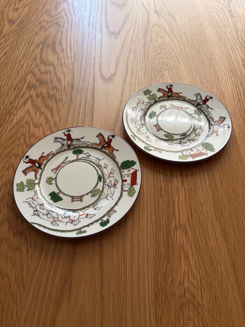 ウェッジウッド ハンティングシーン　黒壺　ケーキプレート 2枚セット