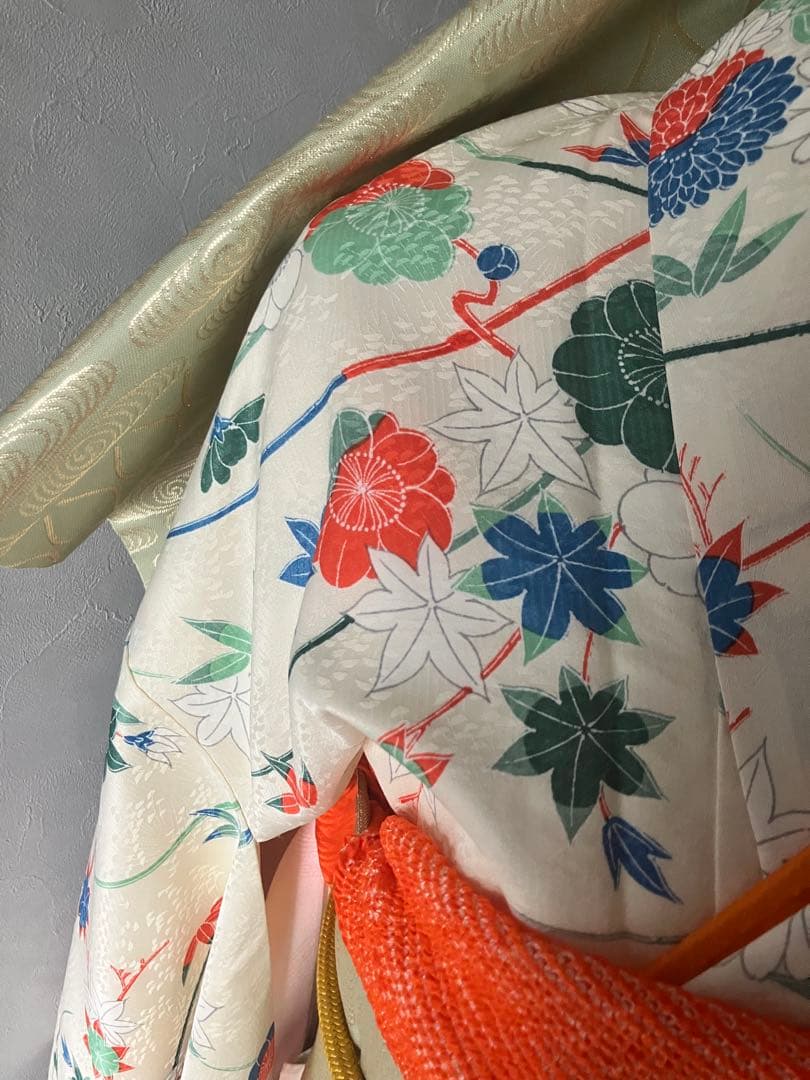 しつけ糸付き新品 小振袖 菊花小紋 単品 洗える着物