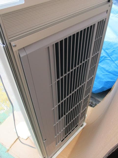 美品 22年 コロナ CW-A1822RE1 リモコン窓枠付 ルームエアコン/J