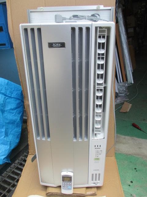 美品 22年 コロナ CW-A1822RE1 リモコン窓枠付 ルームエアコン/J