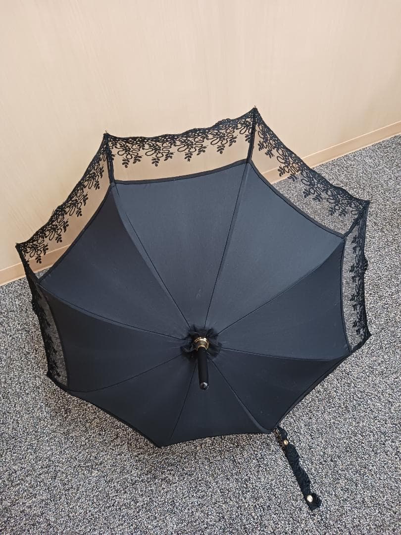 フランス製　レース黒長日傘 タッセル付き　未使用
