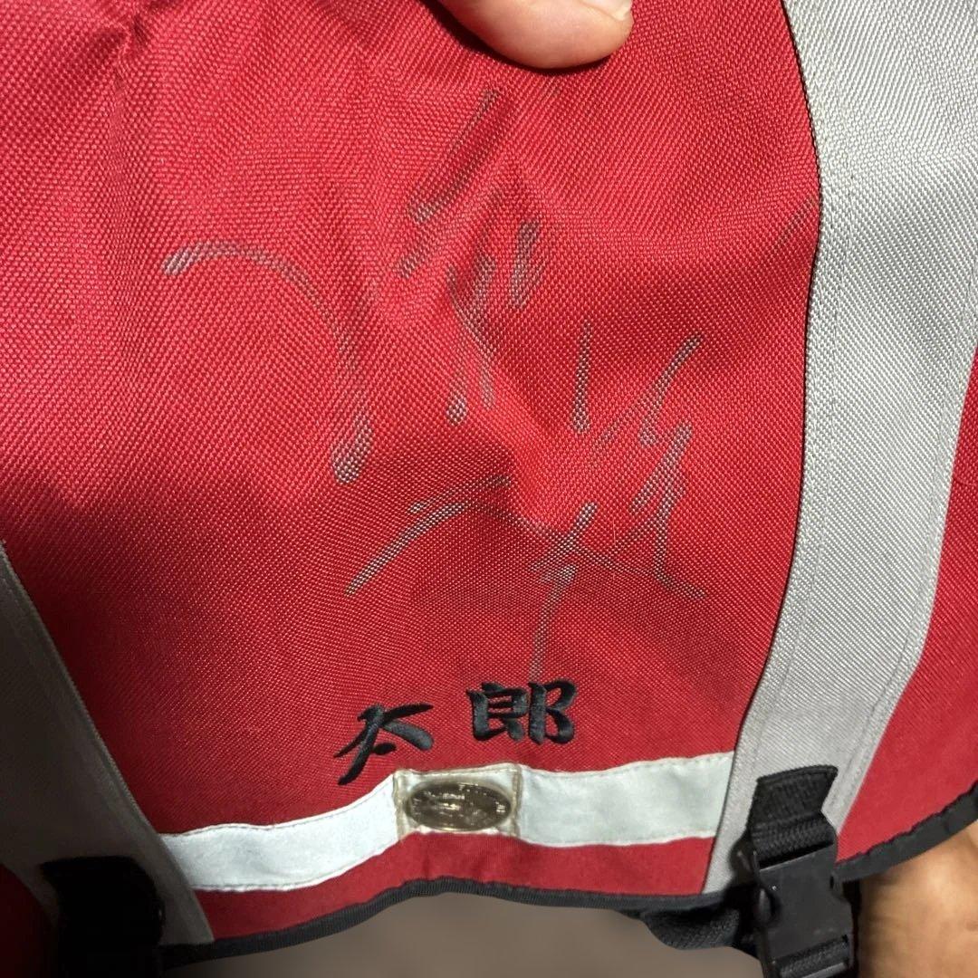 ‼️超希少‼️ヴィック・チョウ 超希少山田太郎使用のカバン直筆サイン入り