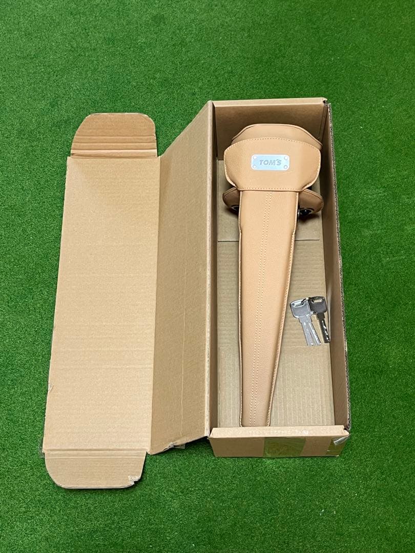 TOM'S トムス ステアリングロック ベージュ