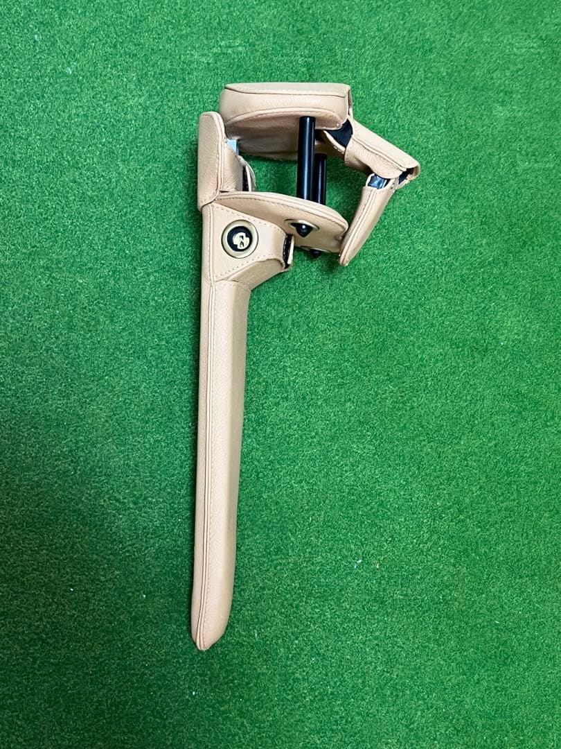 TOM'S トムス ステアリングロック ベージュ