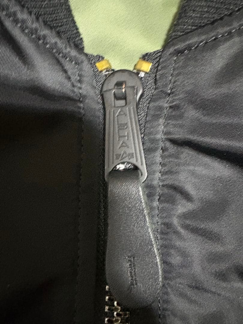 alpha ma-1 リバーシブル　カーキー　ブラック