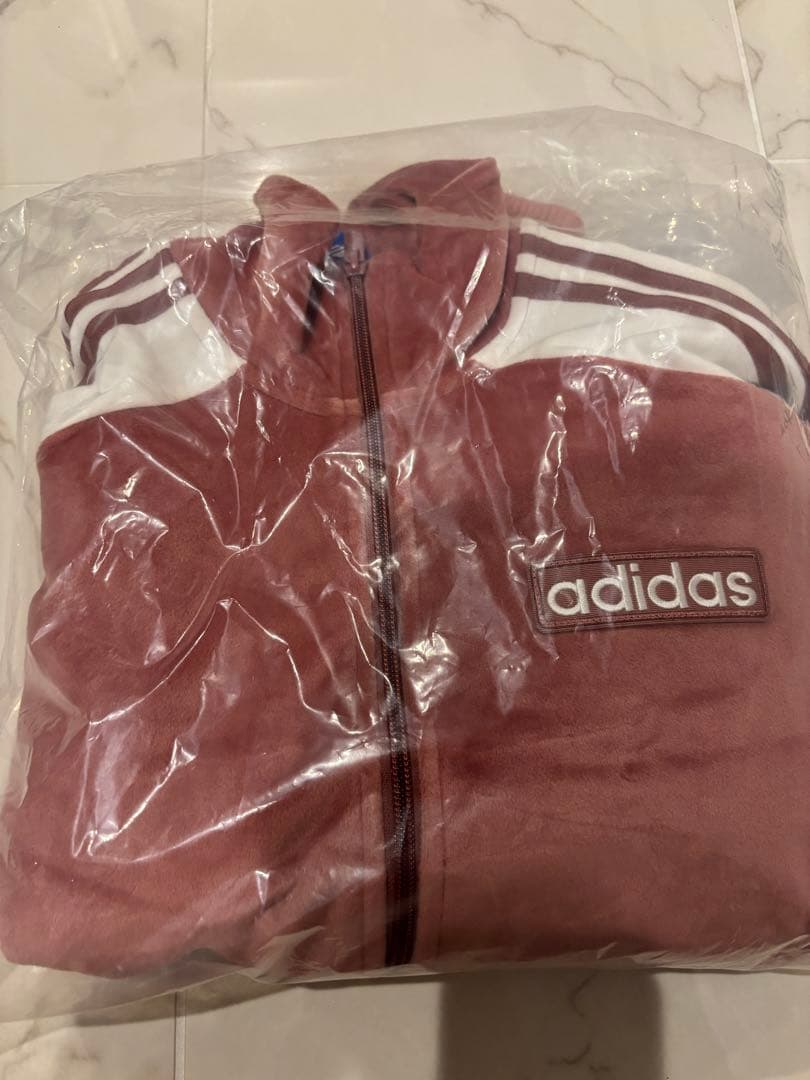新品S adidas W ADIBREAK VELOUR TT 礒部希帆