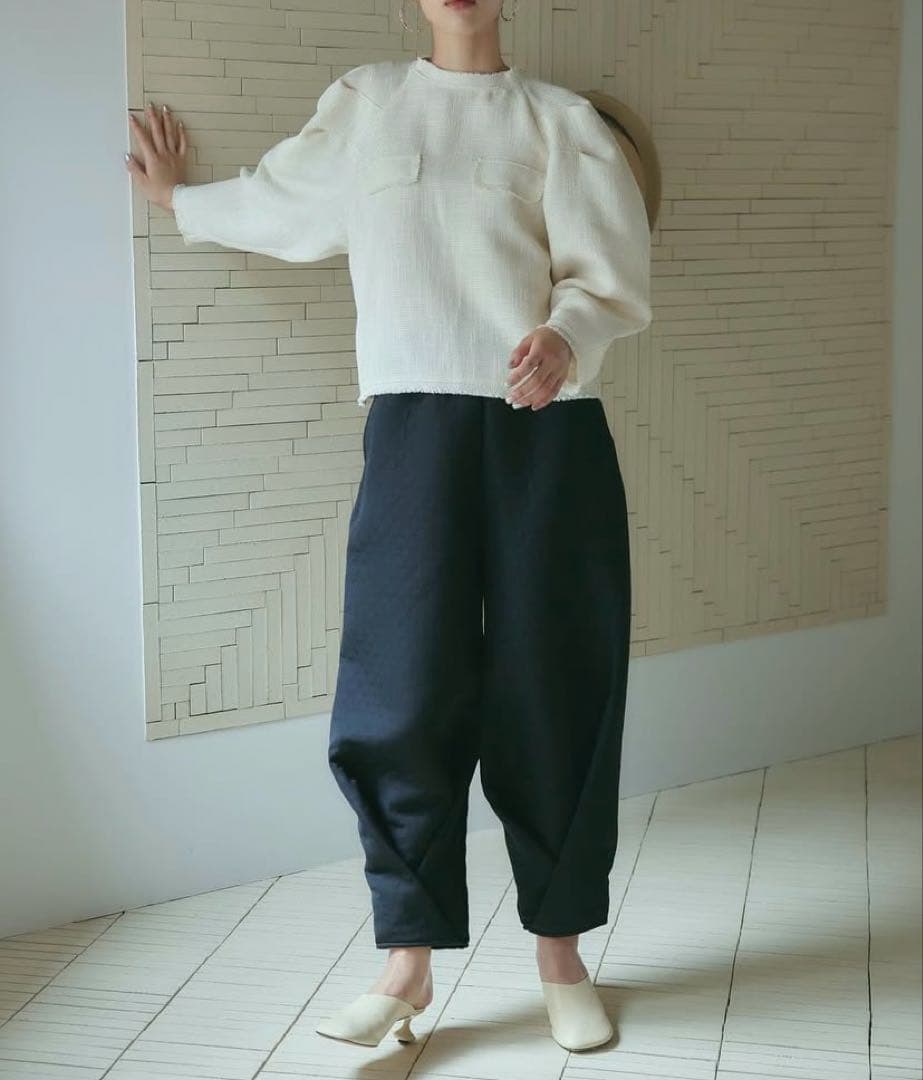 meer. クロスボリュームパンツ