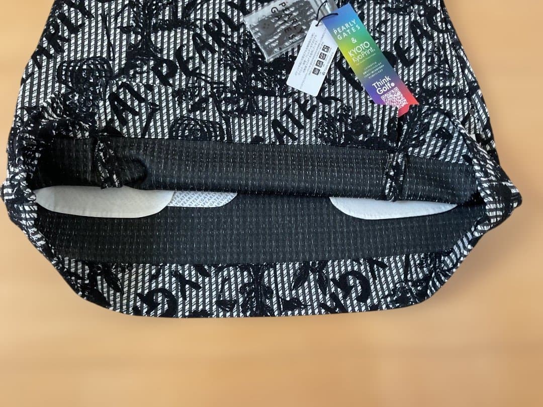 未使用品　パーリーゲイツ　スカート　サイズ２　ダークネイビー