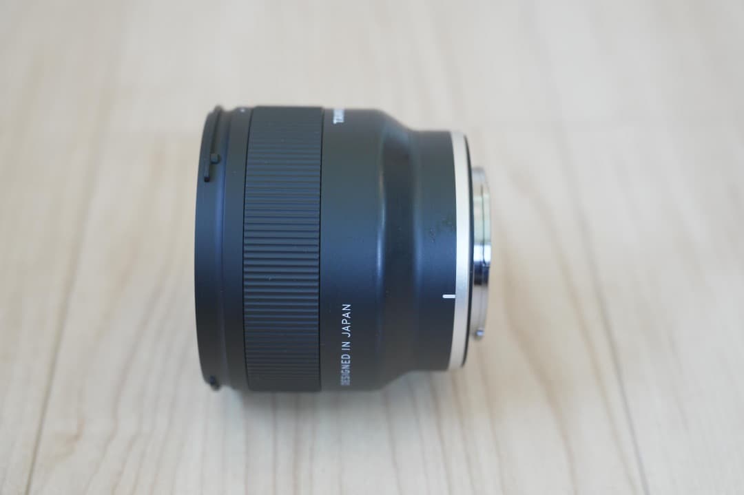 TAMRON 20mm F/2.8 Di III OSD M:1:2 Eマウント