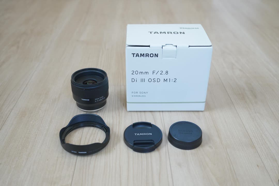 TAMRON 20mm F/2.8 Di III OSD M:1:2 Eマウント