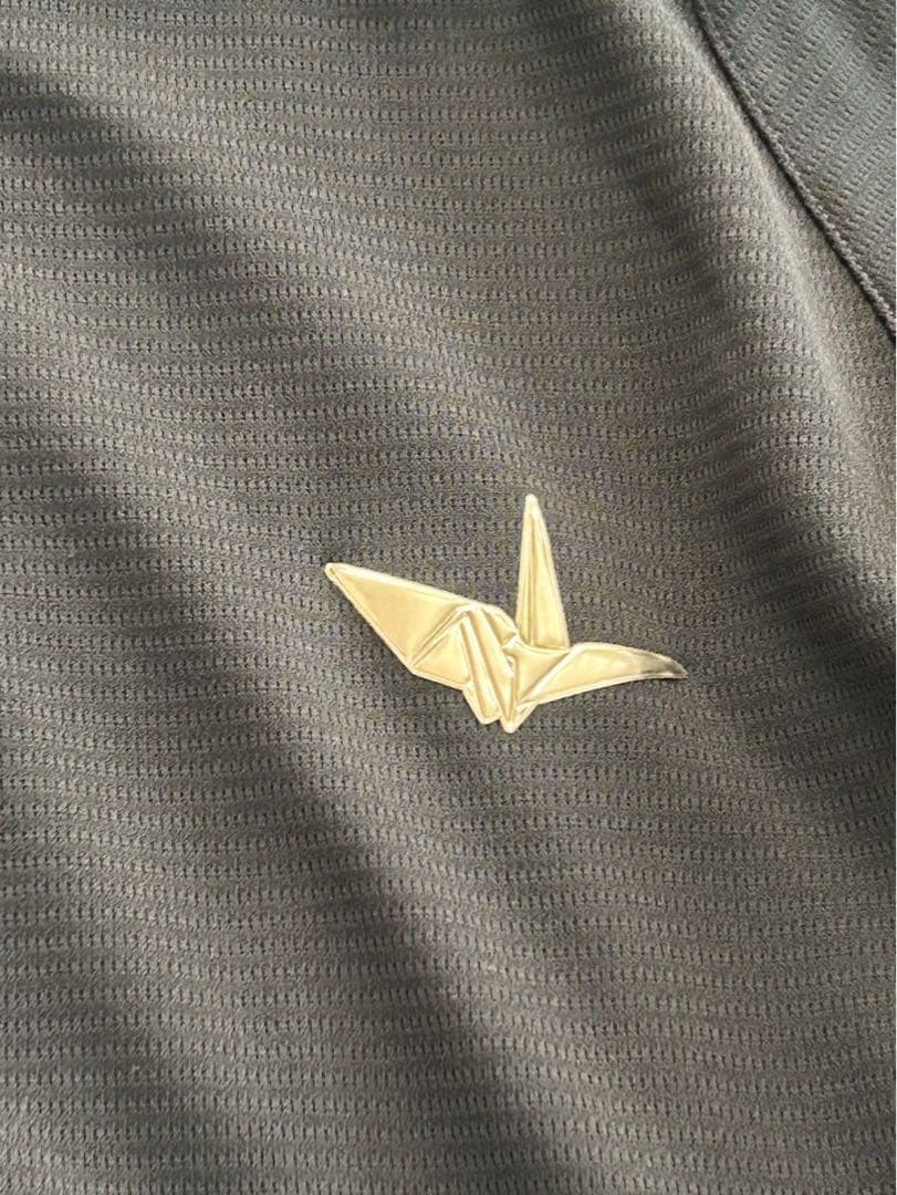 1piu1uguale3 ウノピュウ　ゴルフ　長袖　サイズ4