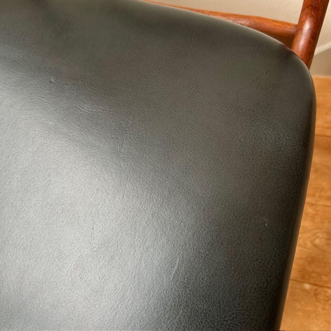 ぽ*す様 Schionning & Elgaard chair teak lea