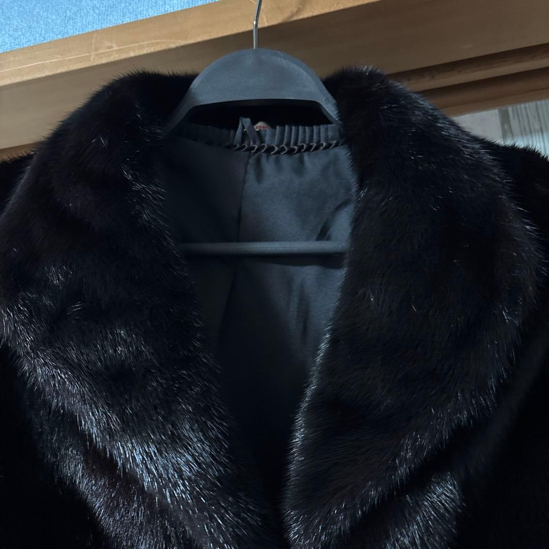 SAGA MINK 黒 （少しこげ茶）ミンクファーコート