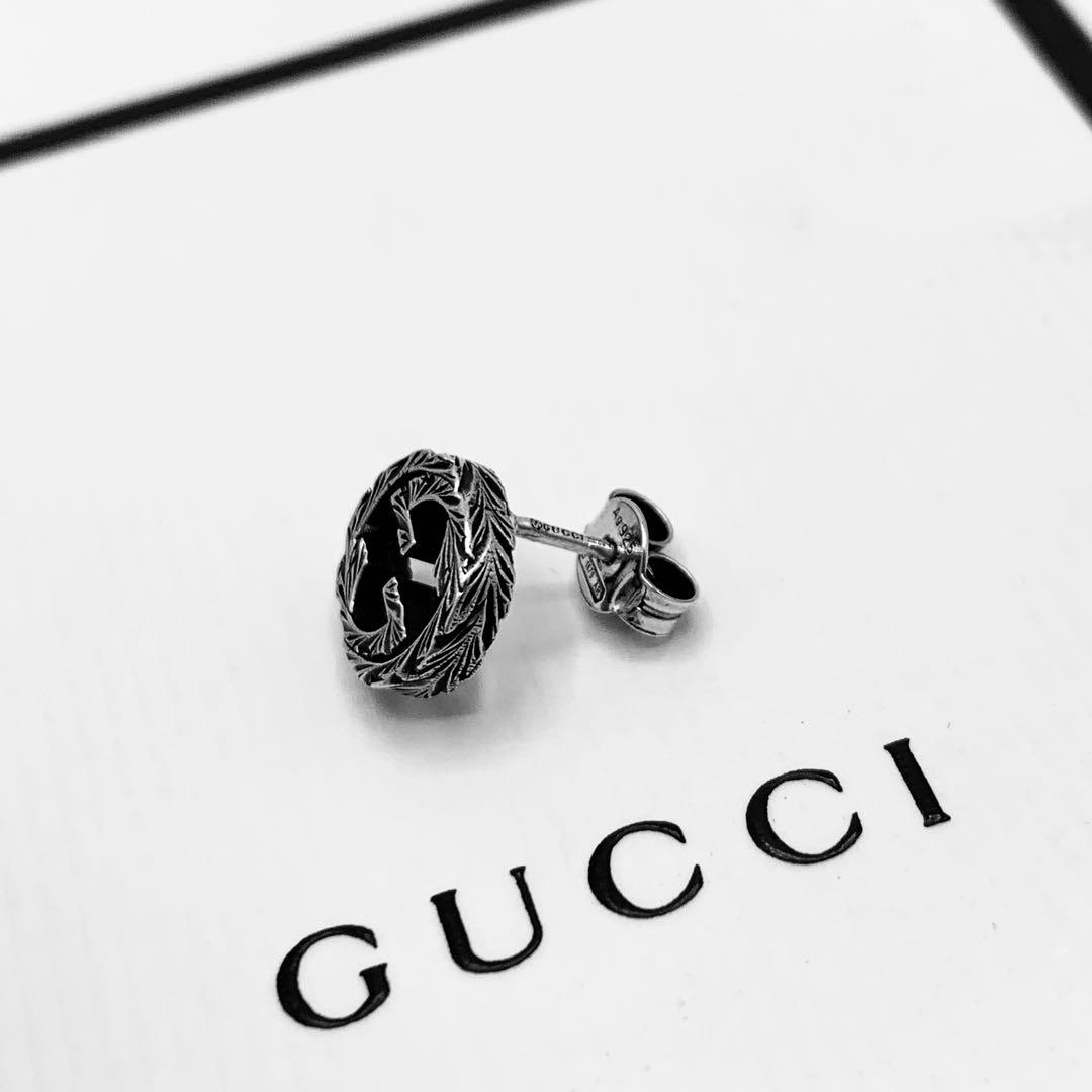 【超美品】GUCCI ピアス　インターロッキングG 燻　片耳　アラベスク