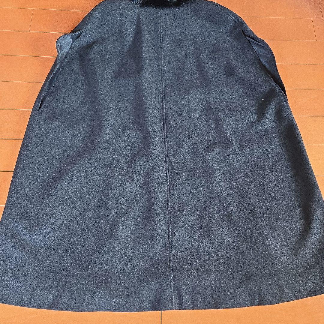 黒 ファー付き ケープコート 未使用