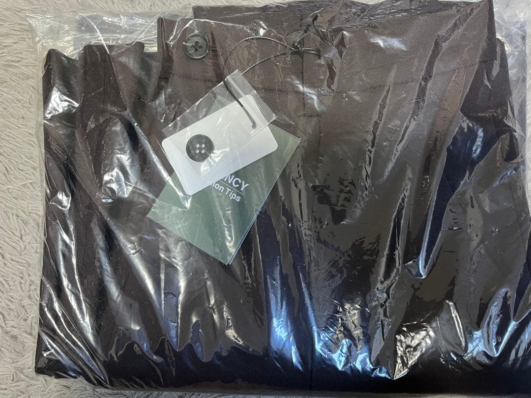 【GRANCY】ピアスデザインタックスラックス