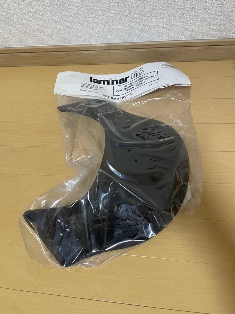 【美品】純正クォーターフェアリング　ラミナーリップシールド