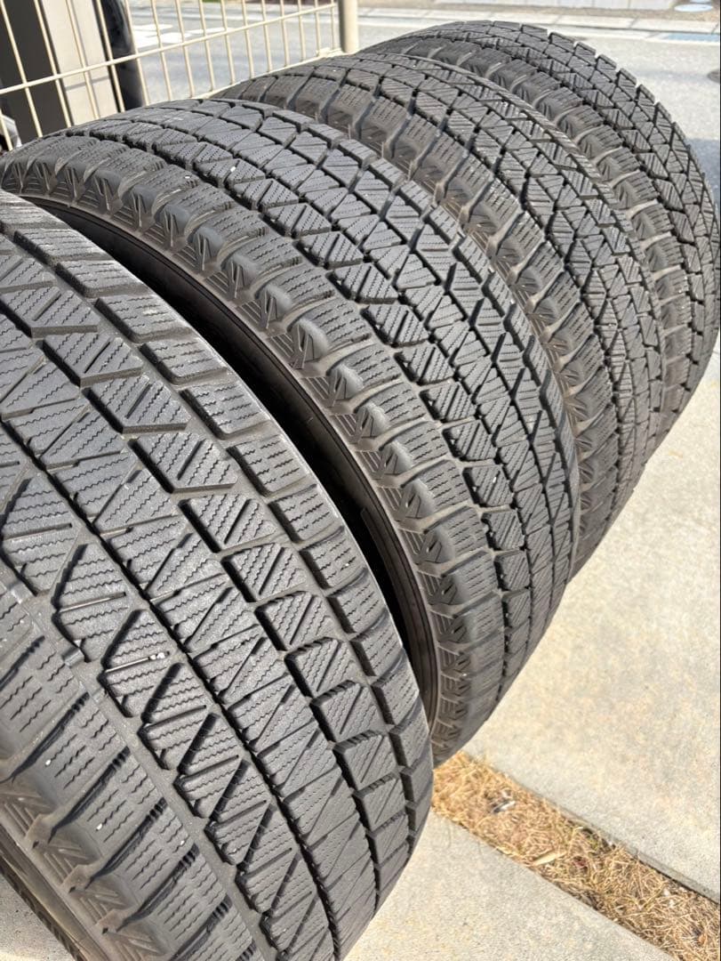 265/55R20 ブリヂストンBLIZZAK DM-V3タイヤホイールセット