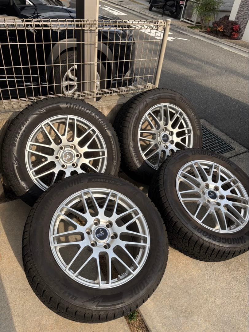 265/55R20 ブリヂストンBLIZZAK DM-V3タイヤホイールセット