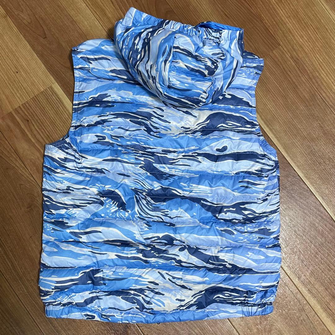 MONCLER フード付き ダウンベスト ブルー　迷彩　モンクレール