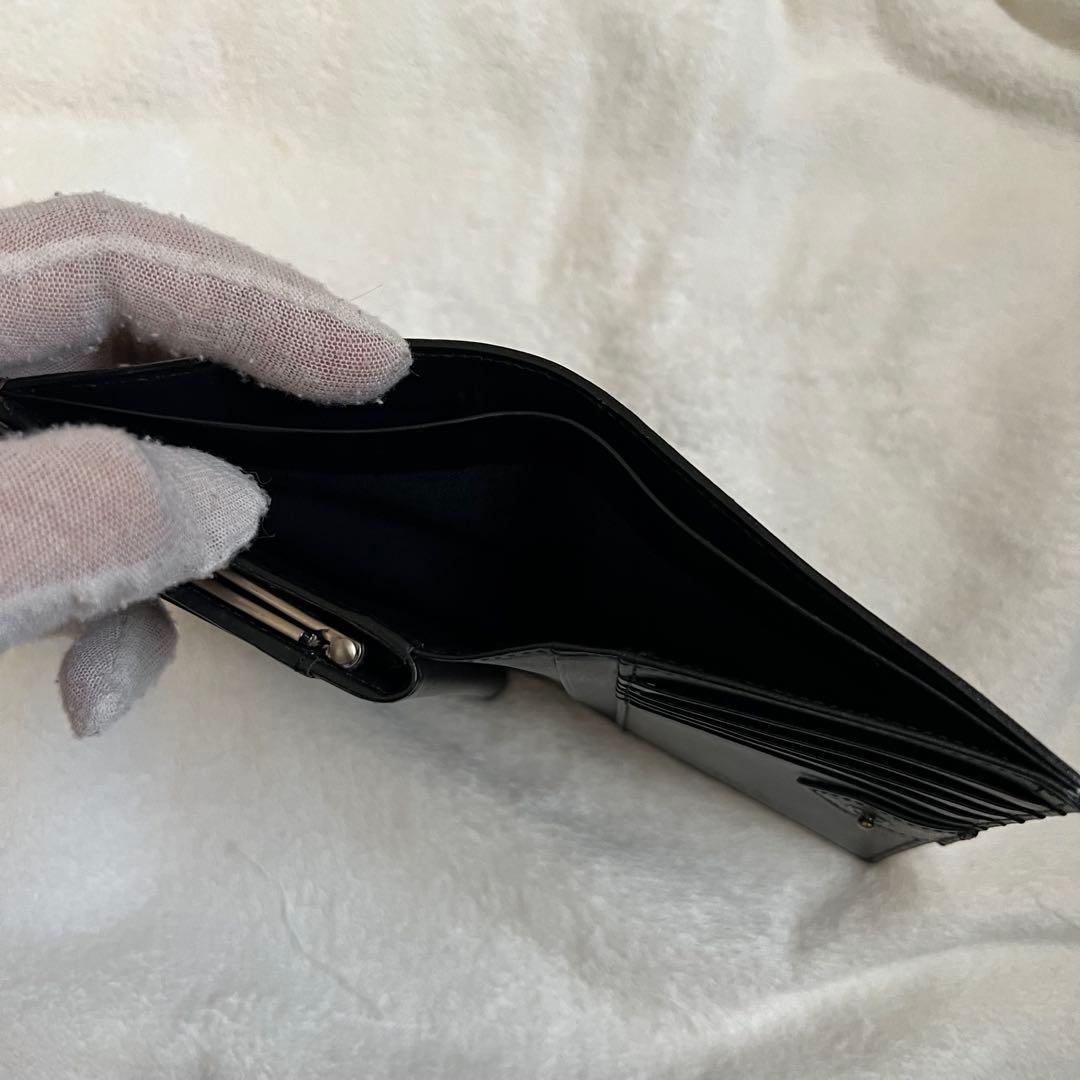 圧巻のデザイン　ジャンポールゴルチエ　二つ折り財布　レザー　ドラゴン　金