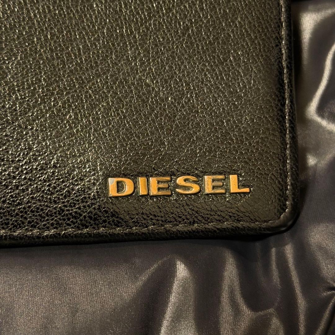 【美品】 DIESEL （ディーゼル） レザー（本革） 二つ折り財布 ブラック