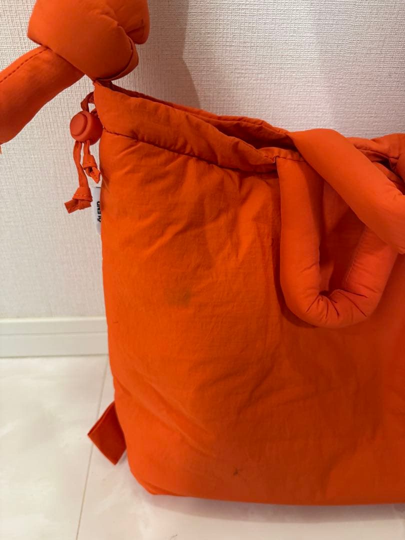 OLEND ショルダーバッグ