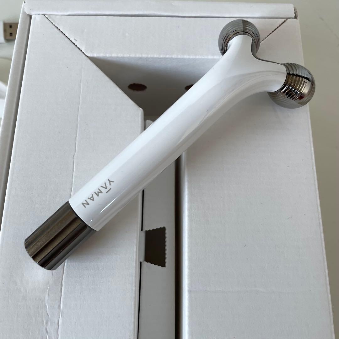 ✨極美品✨ヤーマン　WAVYmini　EP-16W　ホワイト